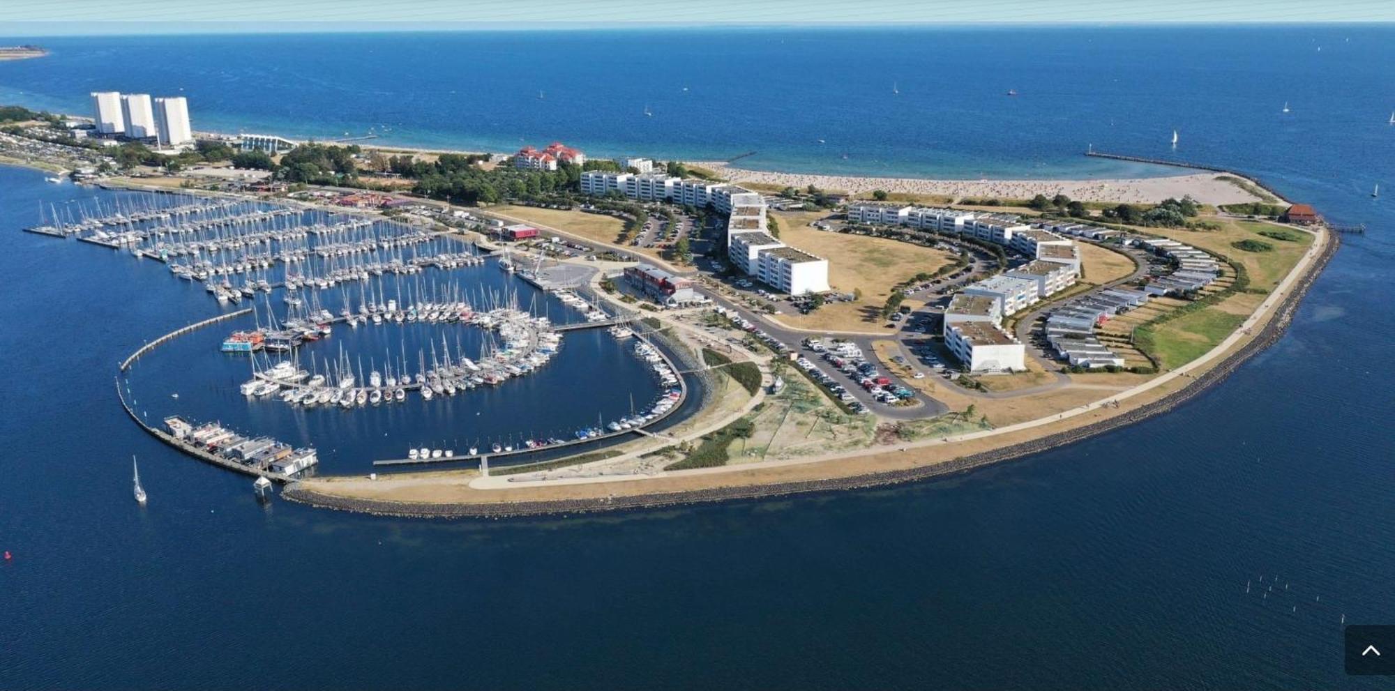 Hausboot Bali Hotel Fehmarn Bagian luar foto