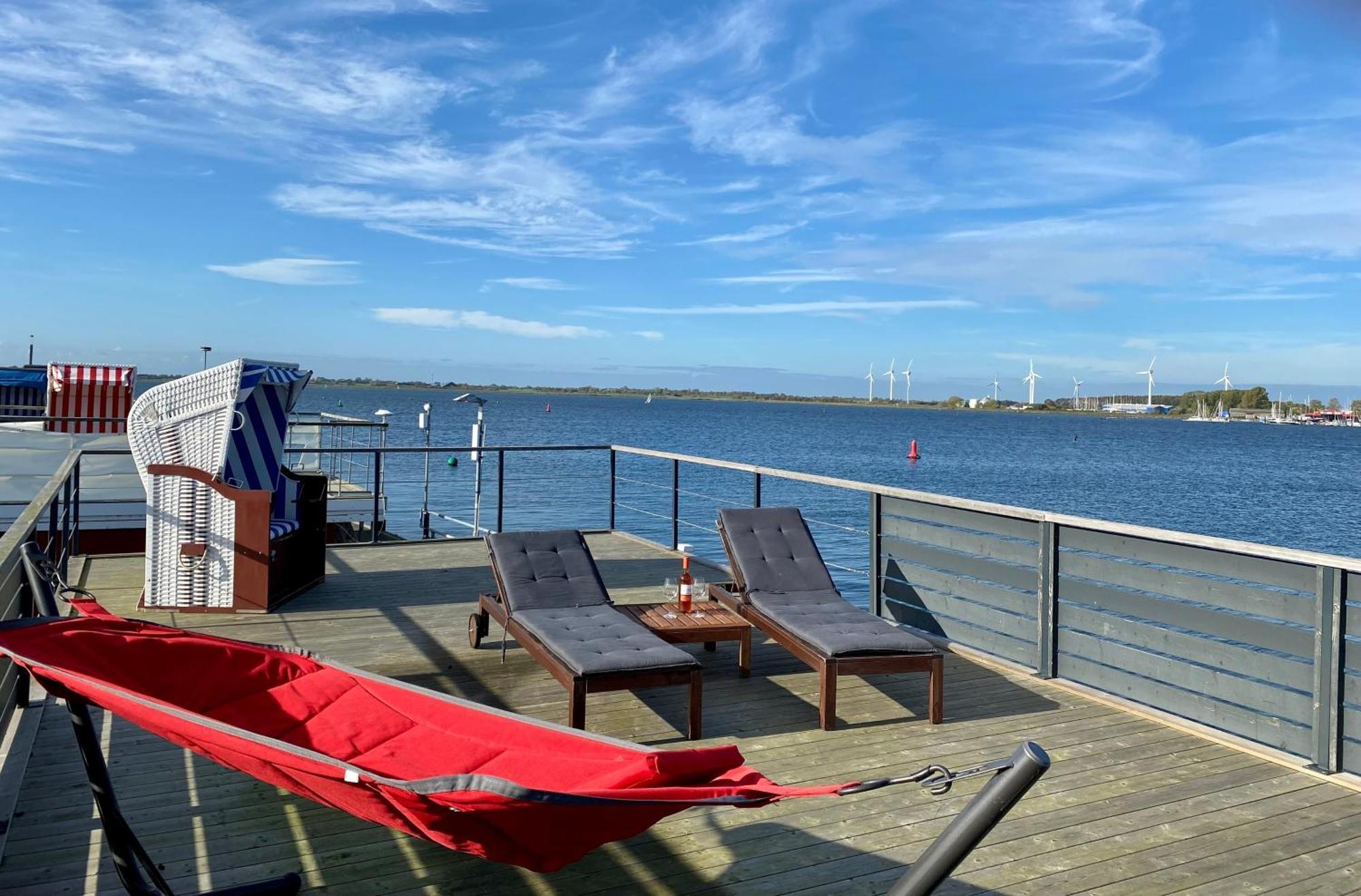 Hausboot Bali Hotel Fehmarn Bagian luar foto